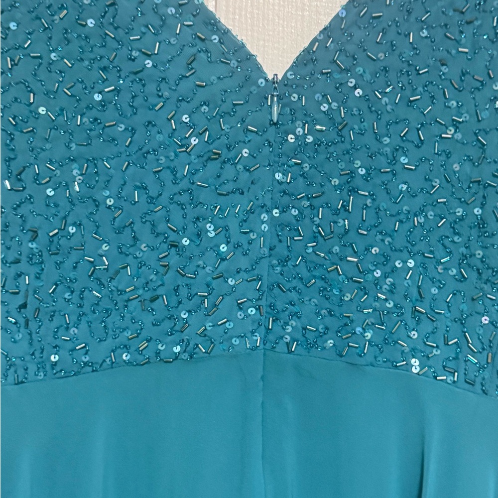 Bella Blue Plus  Sz 24W Teal Dress W/Beaded Bodice VGUC😊😊 - Picture 7 of 11